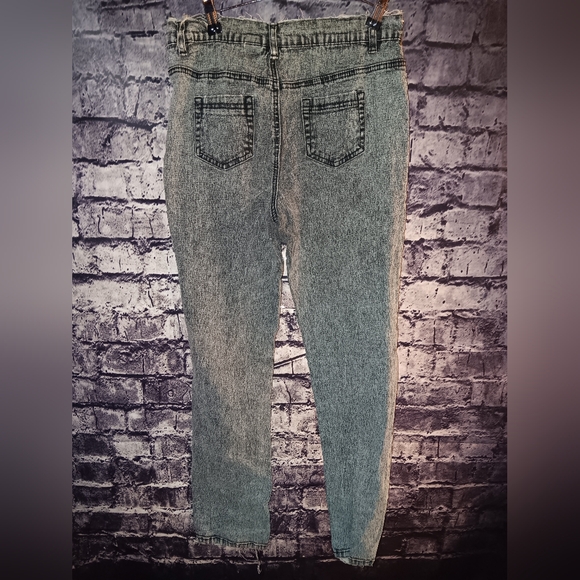 DG Dianna Gilman sz 4 - Picture 2 of 2